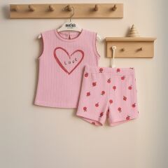 “Love” Yazılı Pembe Şortlu Takımı